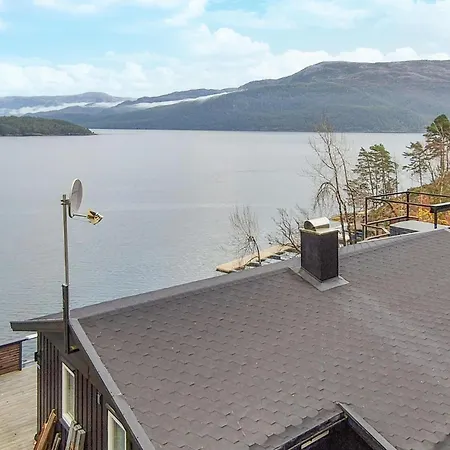 Lovely In Omastrand With Jacuzzi Holiday home