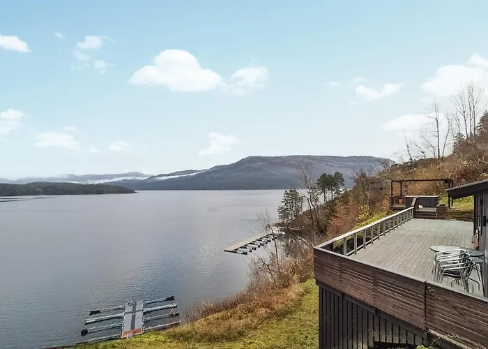 Feriehus Amazing In Omastrand With Wifi *